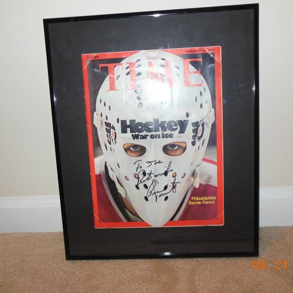 Bernie Parent AUTOGRAPHED Framed TIME Magazine BROAD STREET BULLIES Phila Flyers - Picture 5 of 5